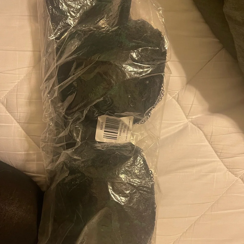 TORRID Green & Black Bra - Picture 7 of 8